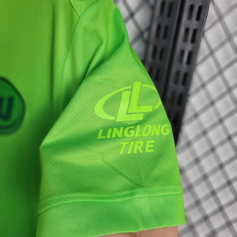 Wolfsburg, Season 2024/2025, Home Jersey