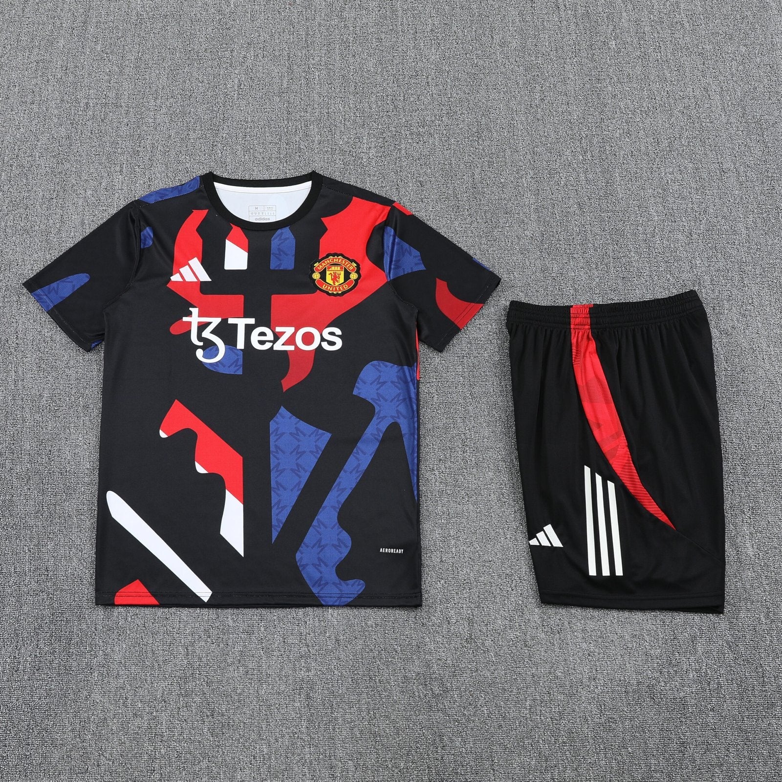 Manchester United Training Set 2025/26