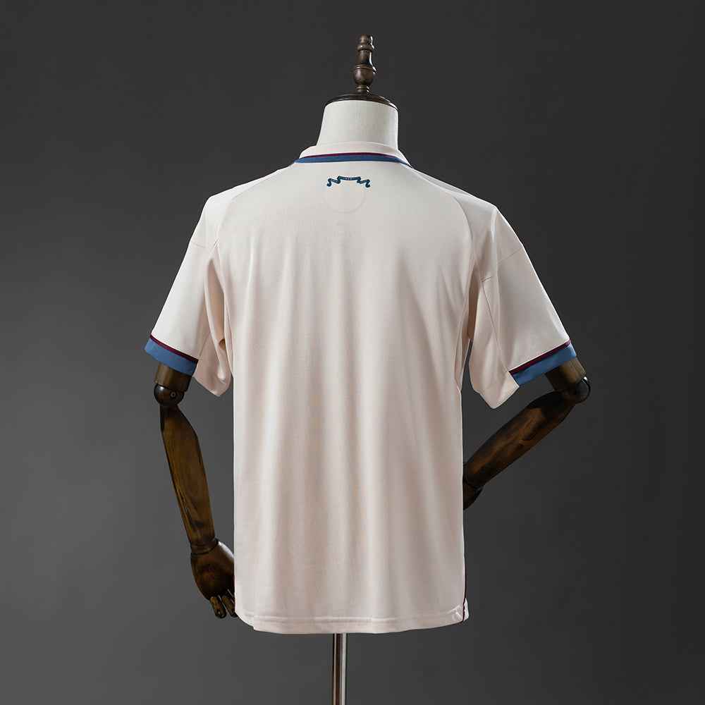 Ajax third 25/26