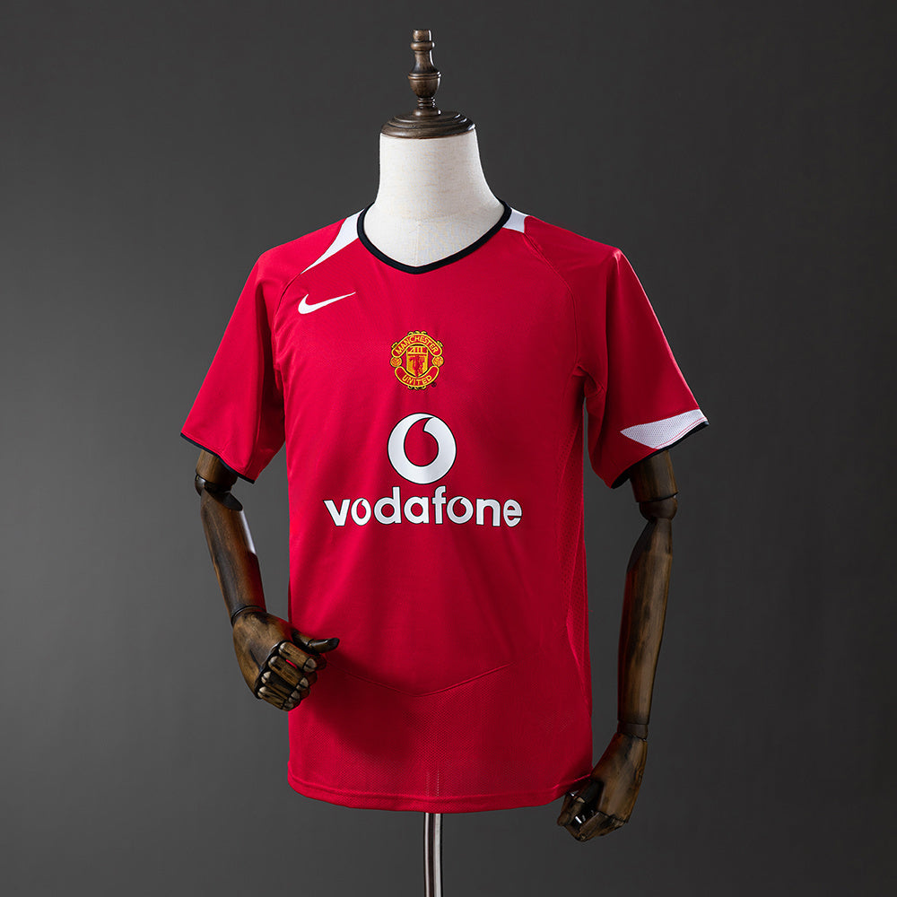 Manchester United Domaći dres 2004/06