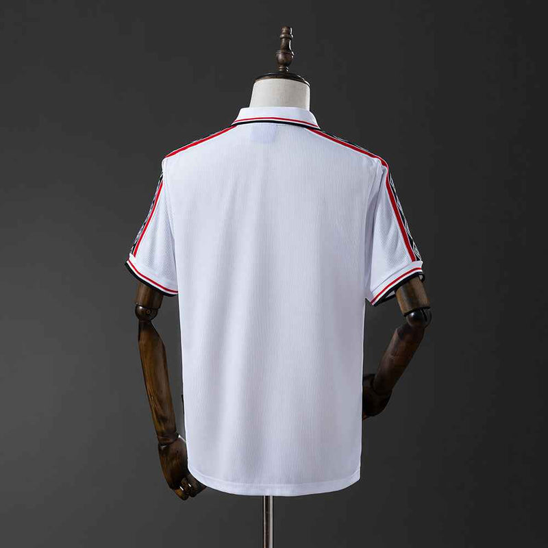 Manchester United gostujući dres 1998./99.
