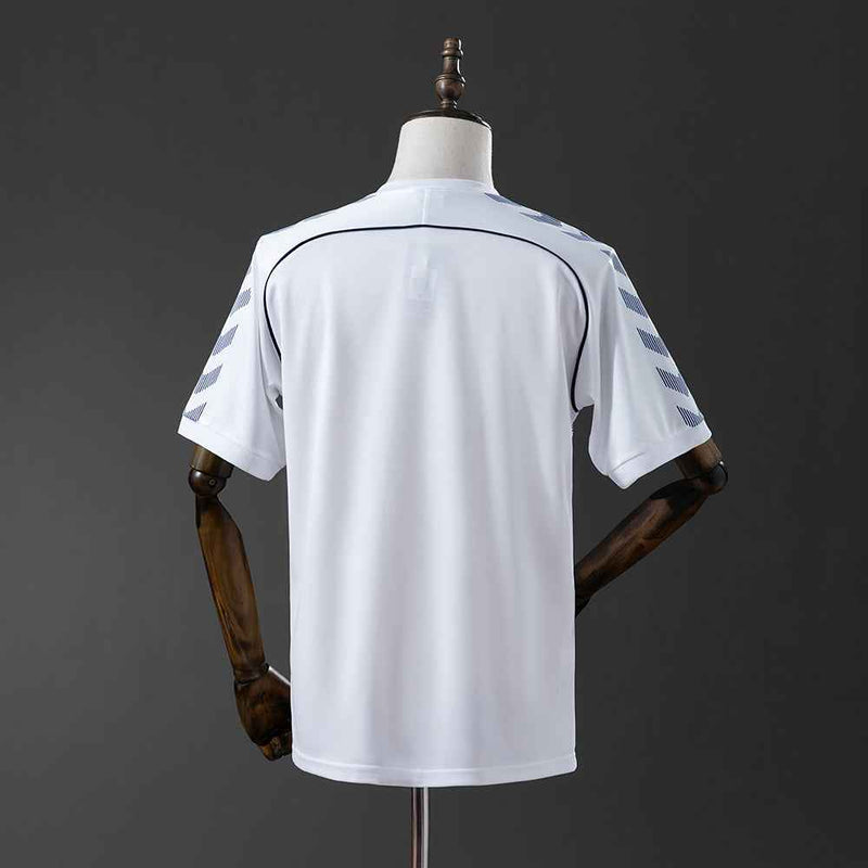 Tottenham Hotspurs domaći 1986/87