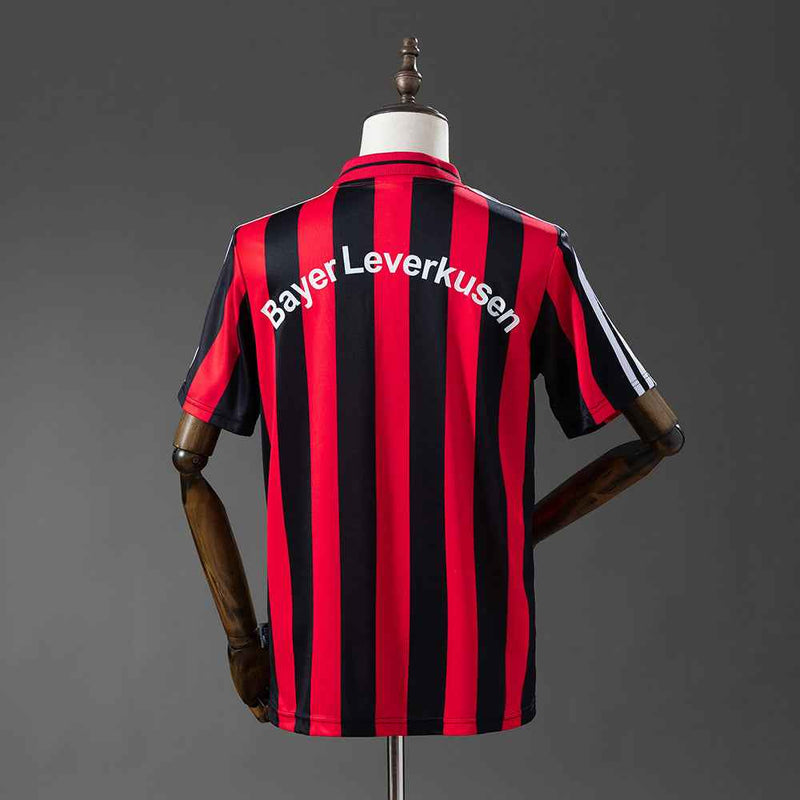 Leverkusen 01/02 Domaći