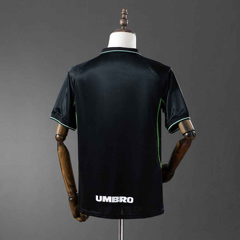 Manchester United treći dres 1998/99